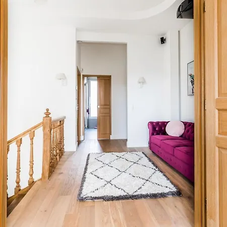 220m2 - Pool Villa, 4 Bedrooms, Hot Tub * Cannes