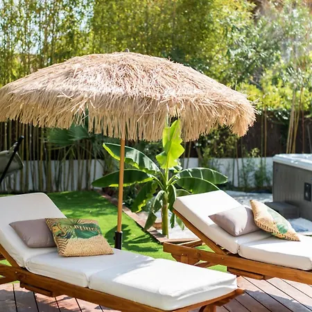 Villa 220m2 - Pool Villa, 4 Bedrooms, Hot Tub Cannes